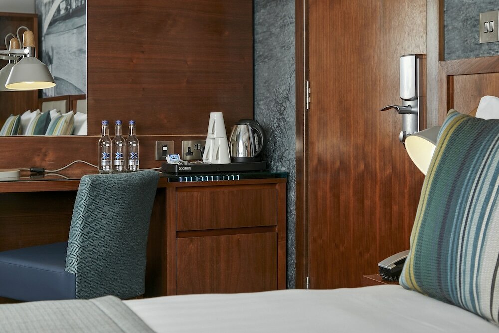 Фото Seraphine Hammersmith Hotel