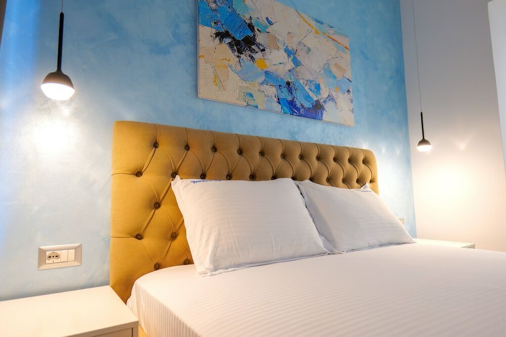 Фото 3 Island Hotel