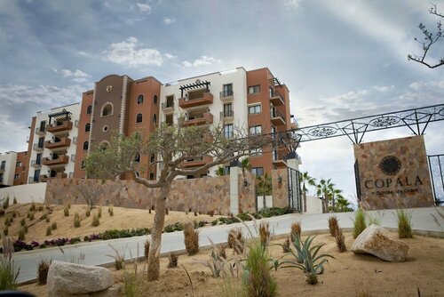 Гостиница Quivira Los Cabos Condos & Homes - Vacation Rentals