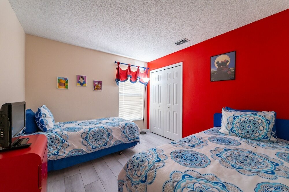 Фото Family-friendly Pool Home SPA Games Room 87217