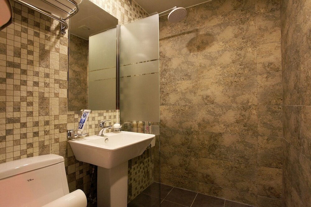 Фото Yeongdeungpogucheong Station SL