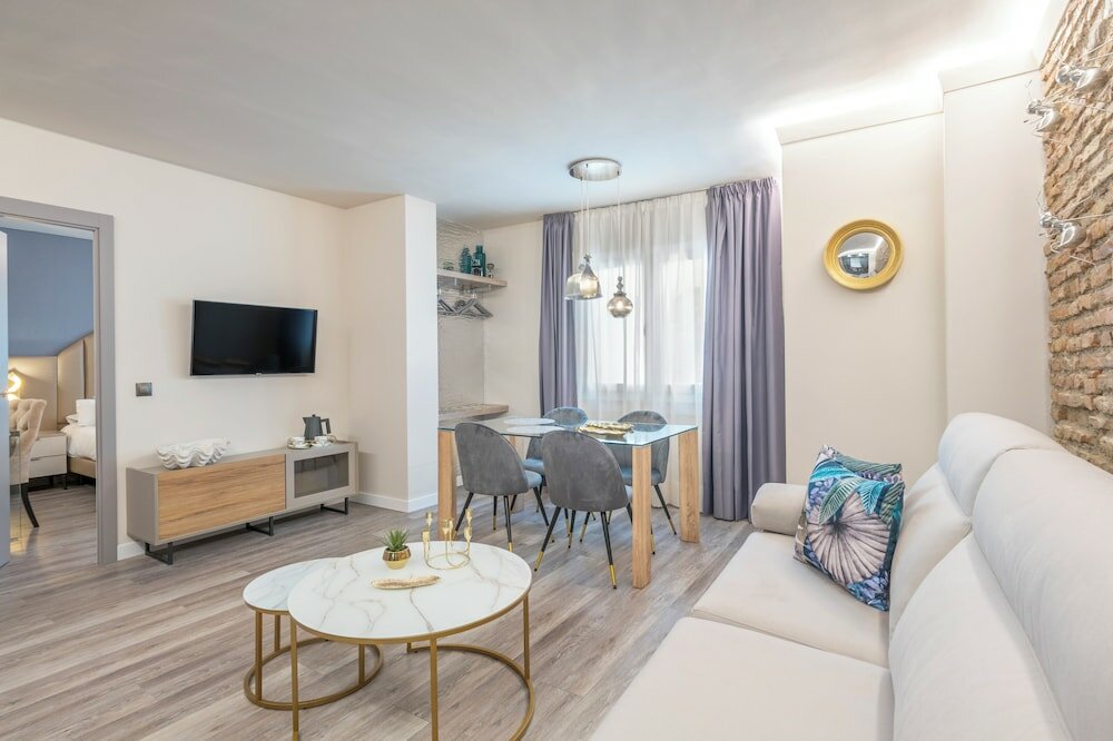 Фото Hotel Palacete de Alamos