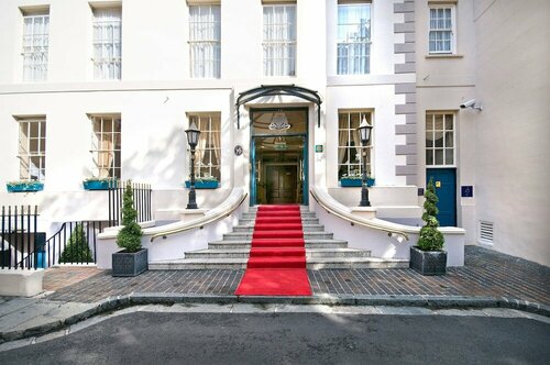 Гостиница The Old Government House Hotel & Spa в Сент-Питер-Порте