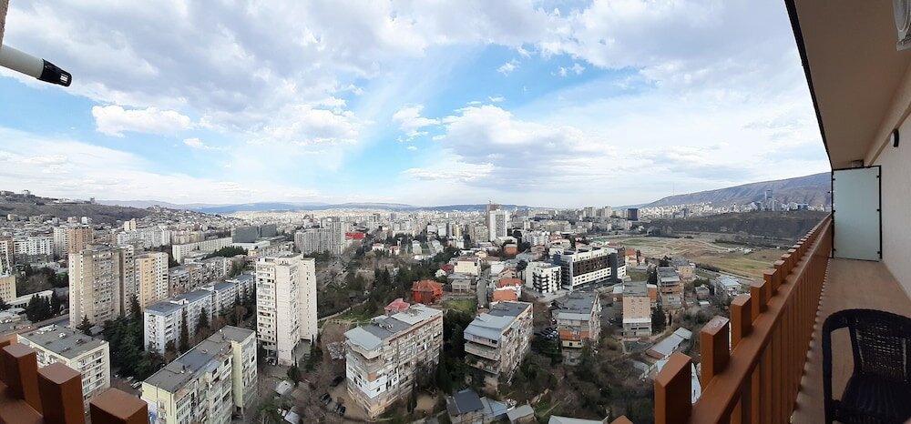 Фото Furnished Cozy & Luxury Flat