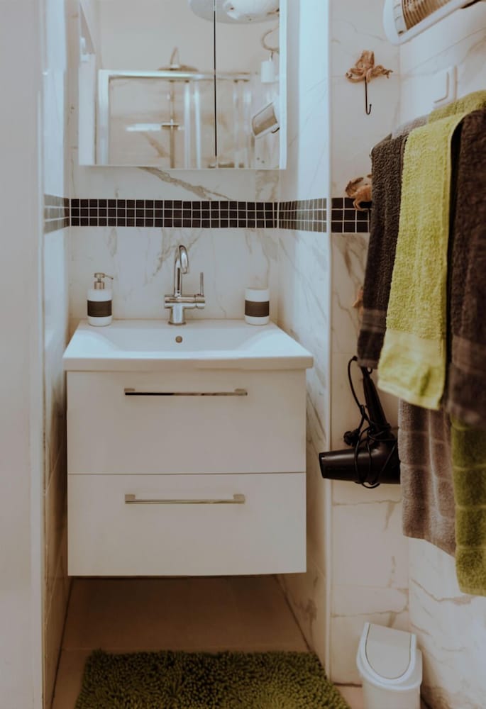 Фото Modern City Apartment Near Central Park