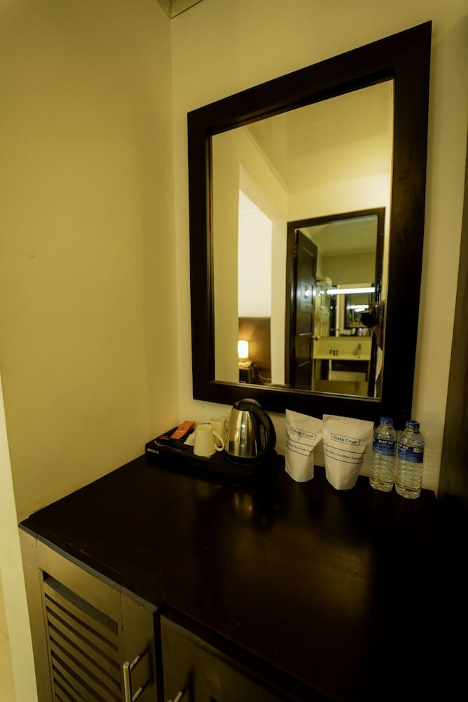 Фото Отель Trincomalee Beach Resort & Spa