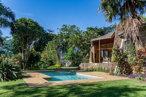 Гостиница Faraway Lodge B&b в Дурбане