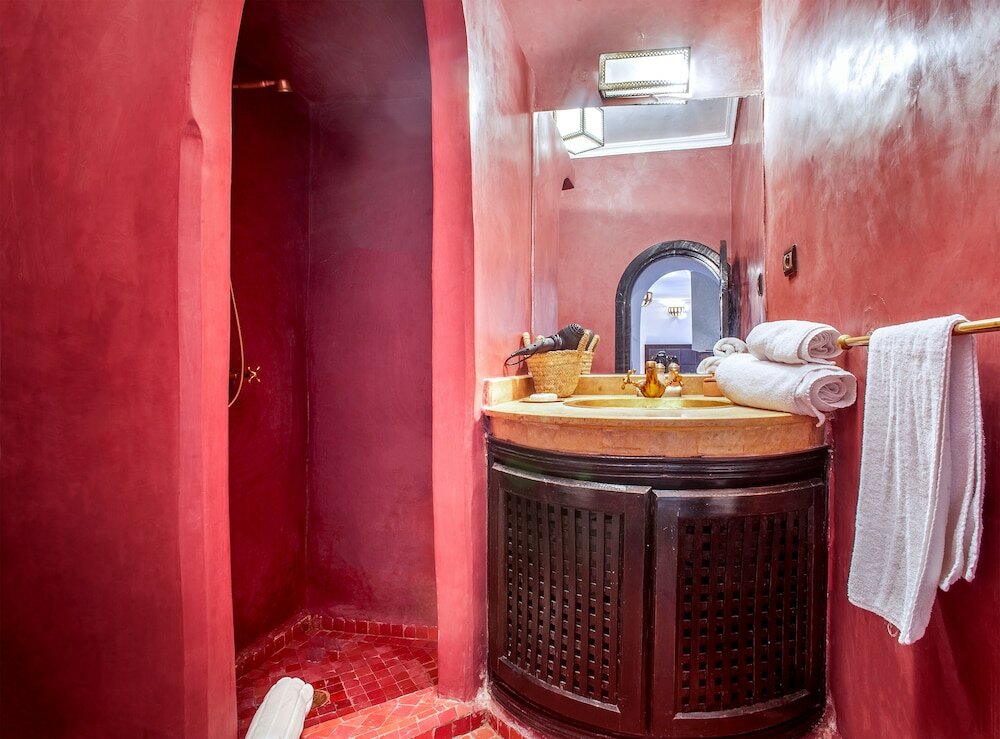 Фото Riad Aliya