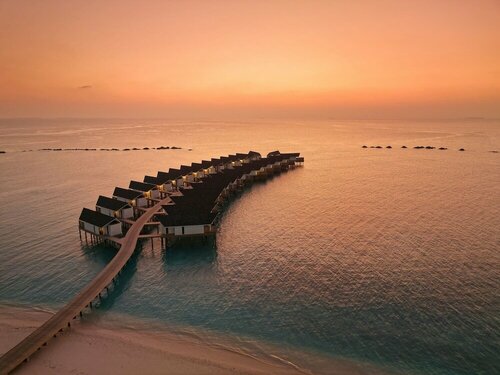 Гостиница Amari Raaya Maldives