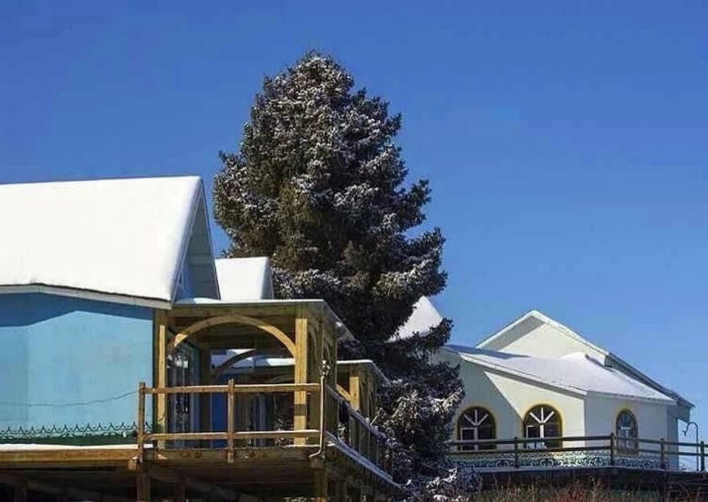 Фото Urumchi Nanshan Scenery Retreats