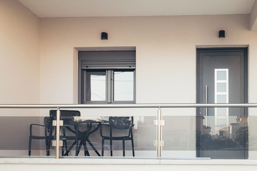 Фото Rafkon Luxury Apartments - Myrina