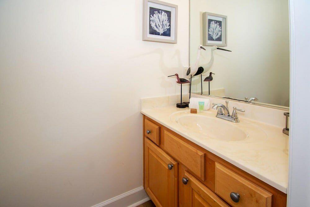 Фото 326 Ocean Point Drive