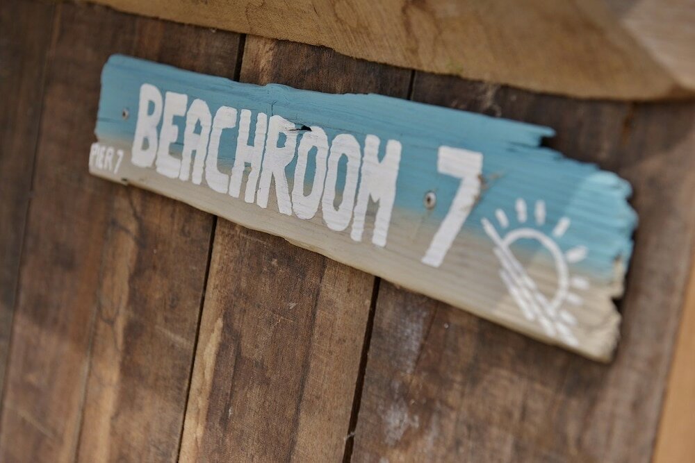 Фото Zandpaviljoen Pier 7