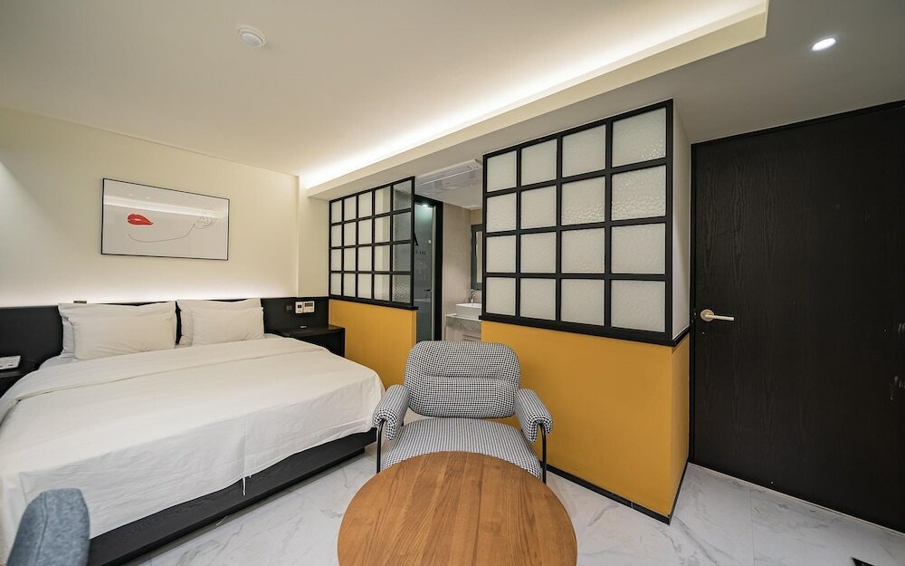 Фото Jongno Hotel Avenue 162