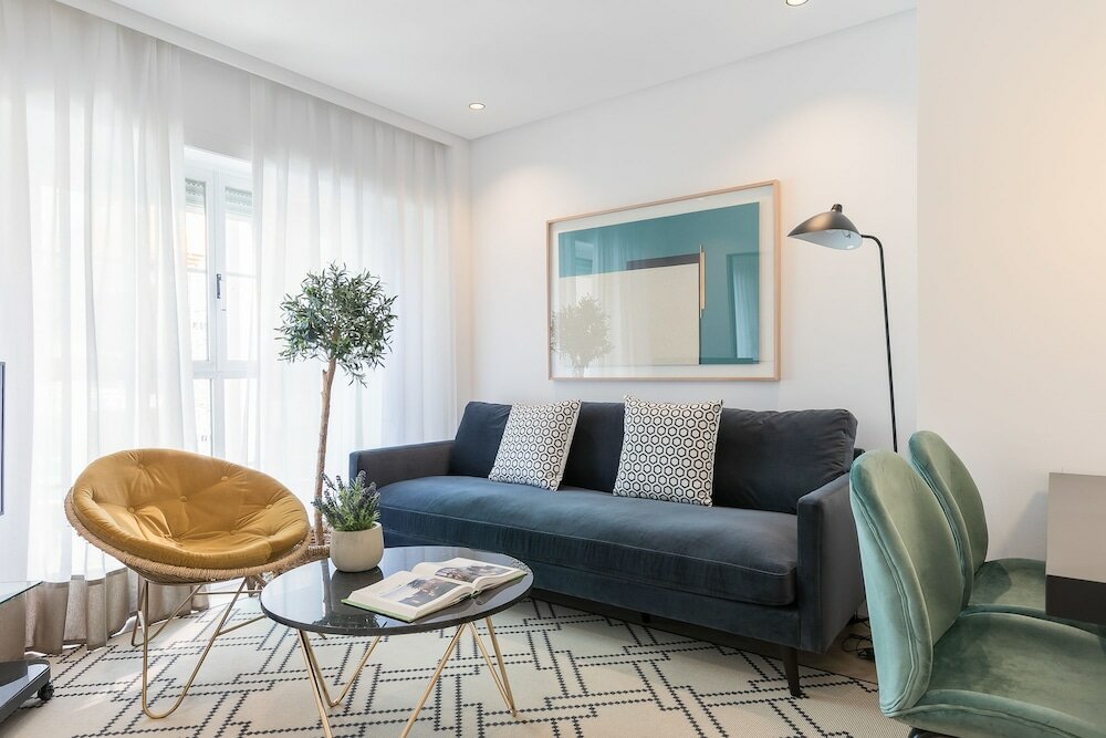 Фото Feelathome Waldorf Suites Apartments