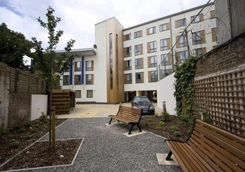 EN Suite Rooms Students Only - Newington