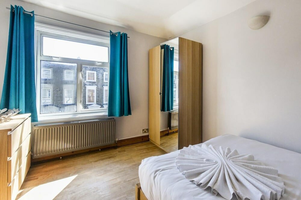 Фото My City Chic St. Pancras Apartment