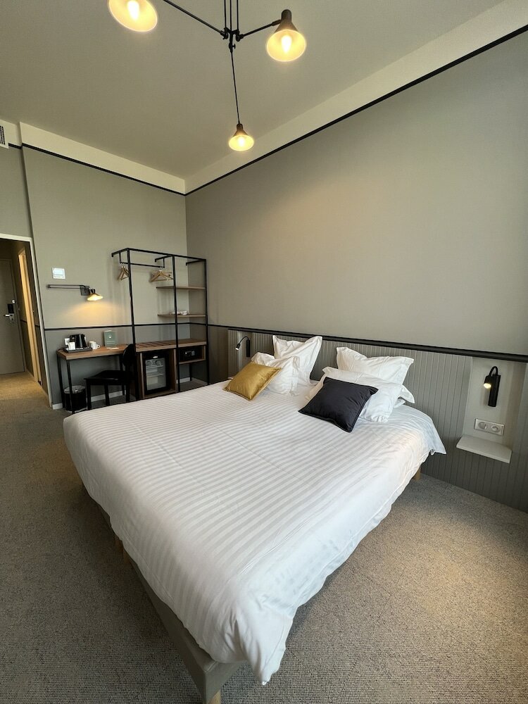 Фото L'Echappée - Hôtel Casino Dieppe