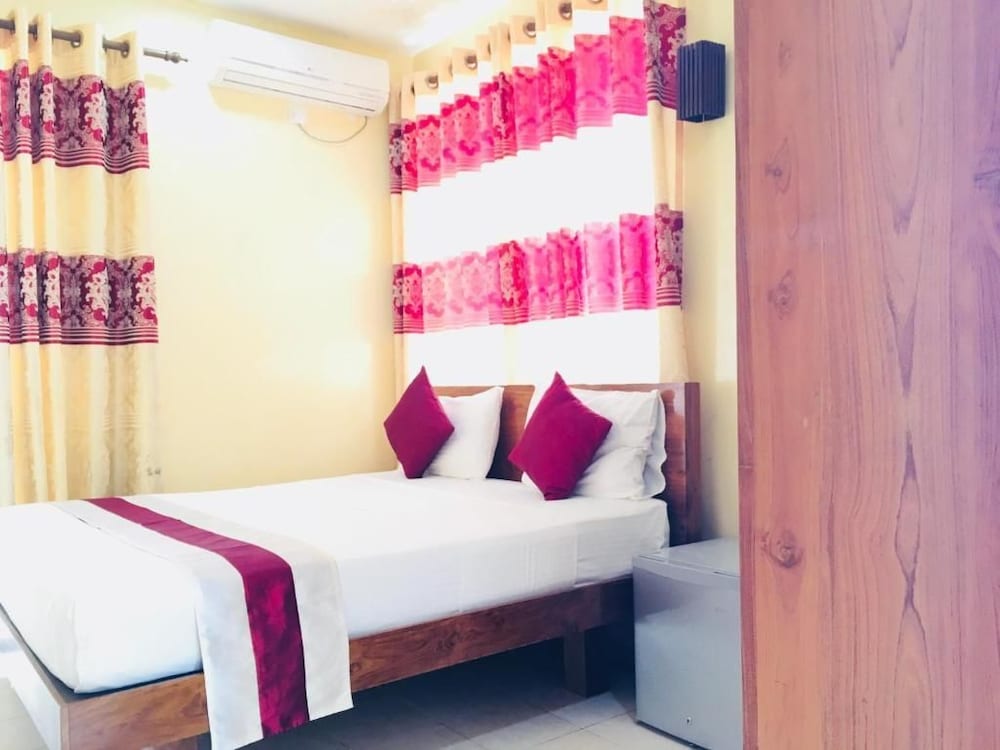 Фото Hotel Eurolanka Colombo