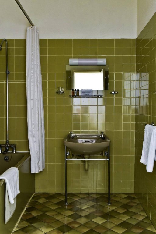 Фото Columbia Hotel