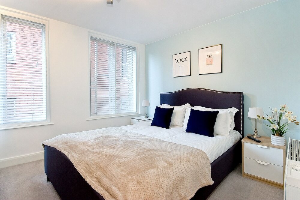 Фото Mulberry House London by City Living London