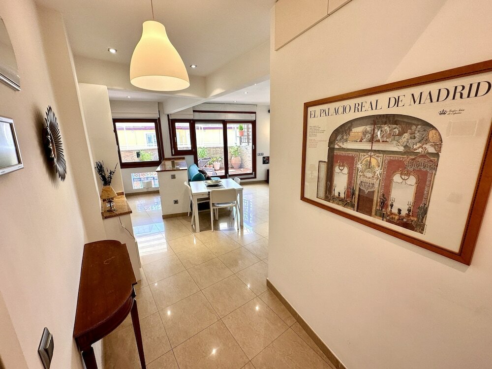 Фото Far Home Gran Vía