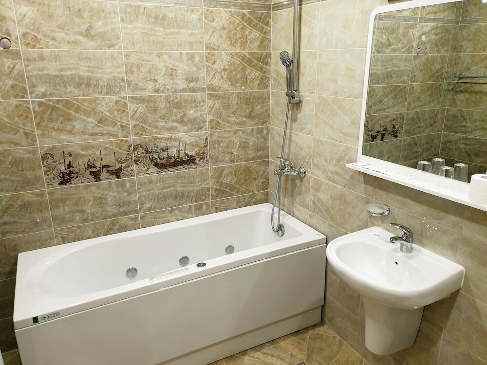 Фото Hotel Central