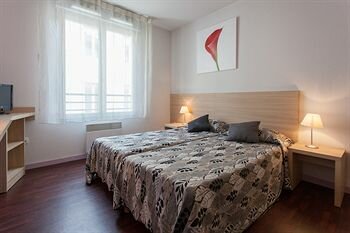 Гостиница Residhotel Saint Etienne Centre в Сен-Этьен