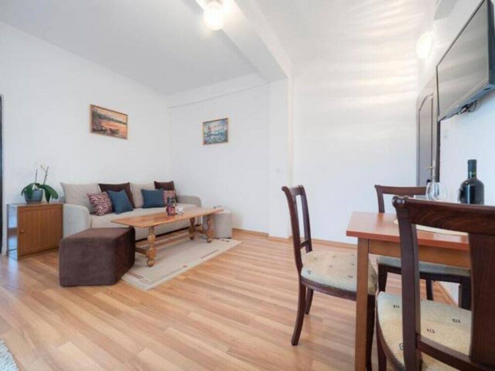 Фото Mediterranean Guest House Balkan