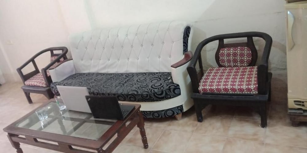 Фото Autobahn Guest house