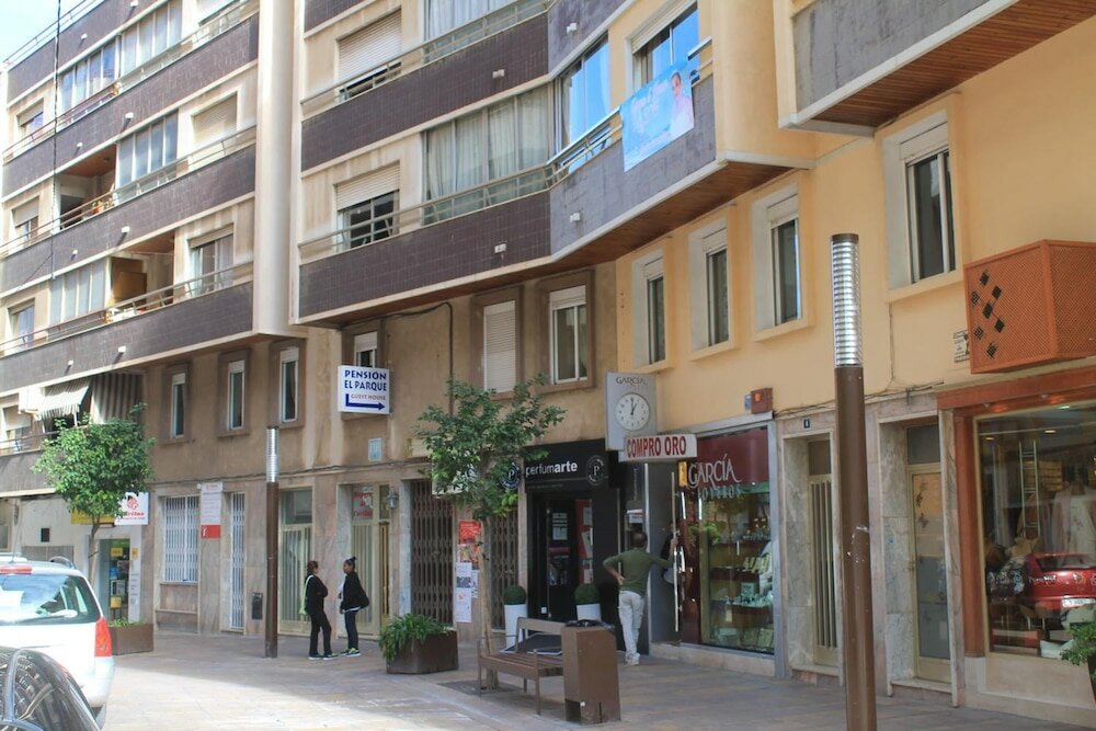 Фото отеля 1