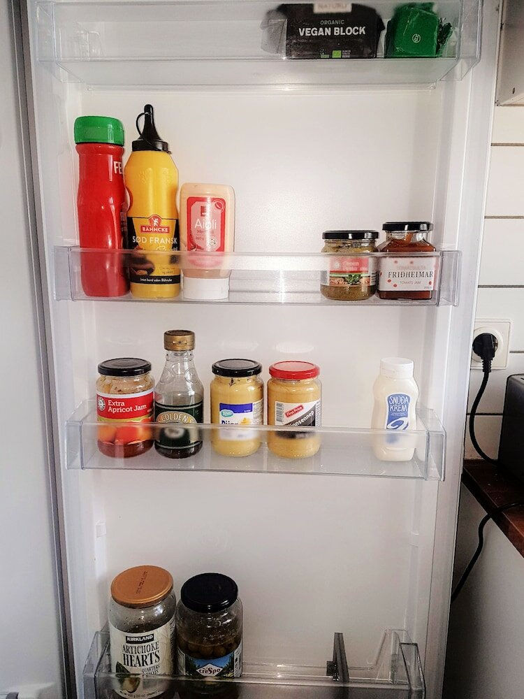 Фото Refurinn Reykjavik Guesthouse - Hostel