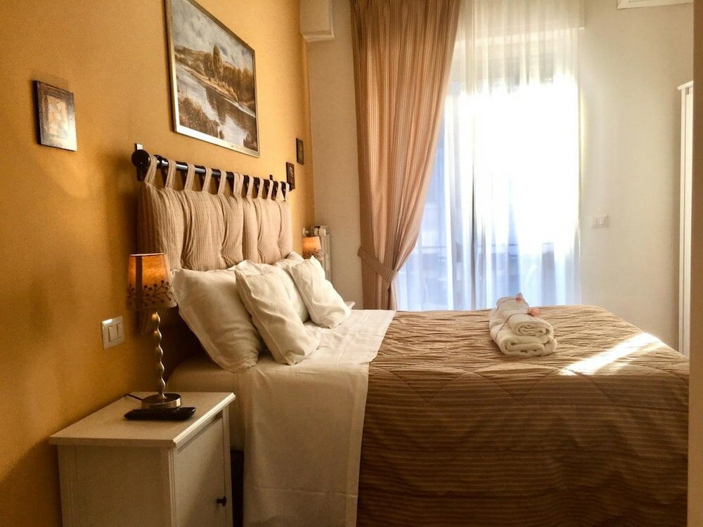 Фото Beside the Vatican