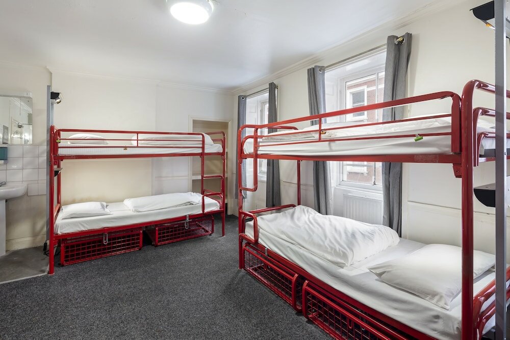 Фото Astor Museum Inn Hostel