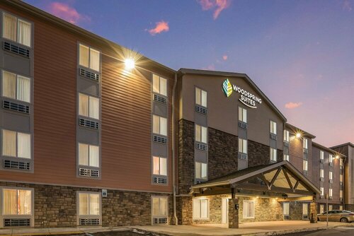 Гостиница WoodSpring Suites Detroit Farmington Hills в Фармингтон Хилс