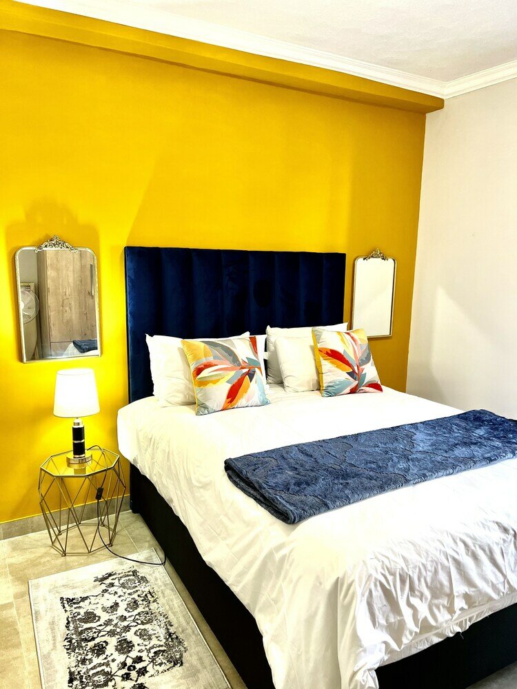 Фото 435 On Vale Boutique Aparthotel