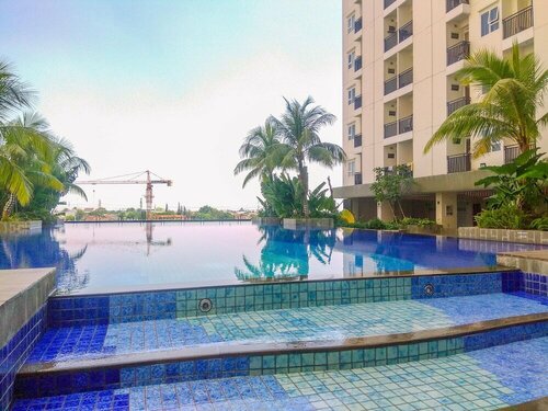 Гостиница Cozy and Compact Cinere Resort Studio Apartment в Депоке