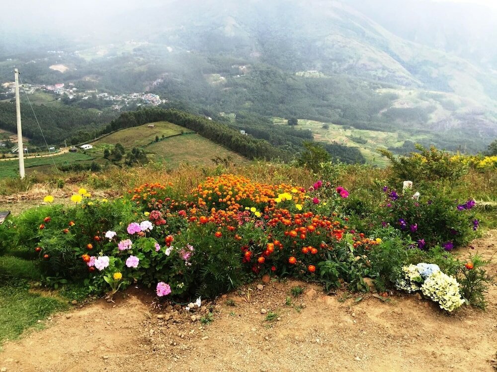 Фото Vridhavan Mist City