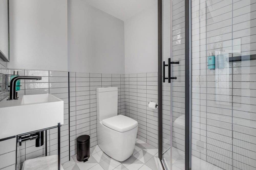 Фото Mornington London Kensington