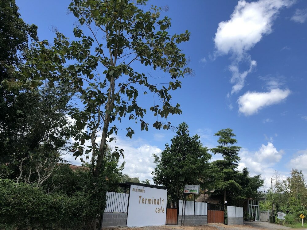 Фото Terminal 1 cafe and resort