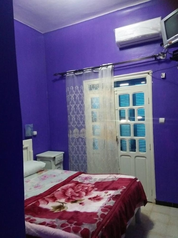 Фото Hôtel le V. Rocher