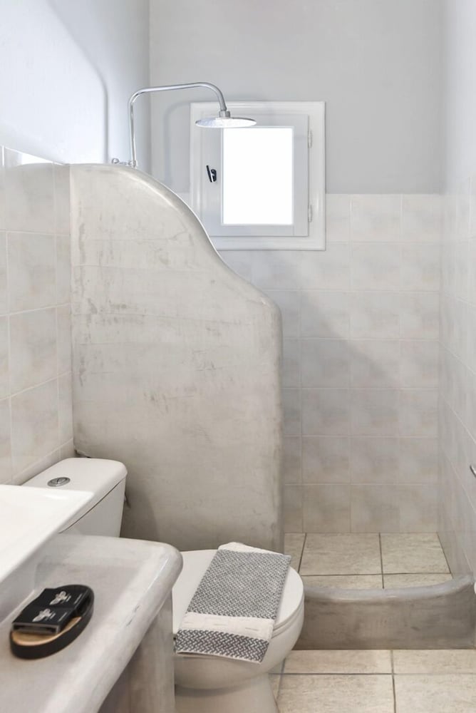 Фото Fisheye Rooms