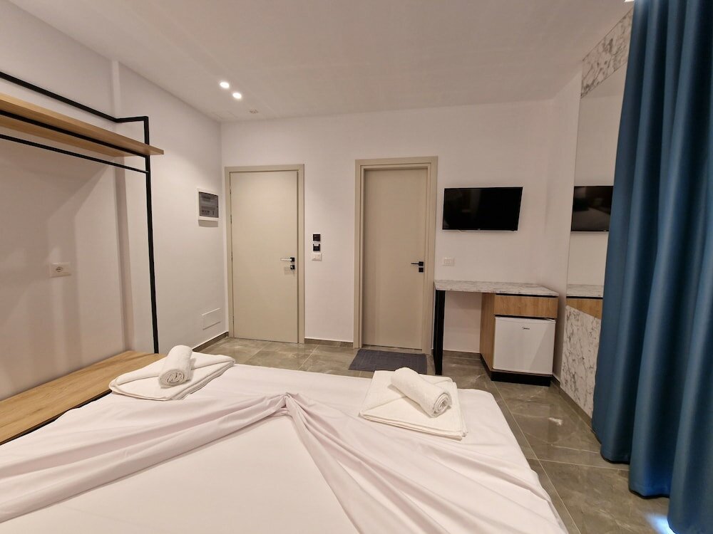 Фото Monel Hotel