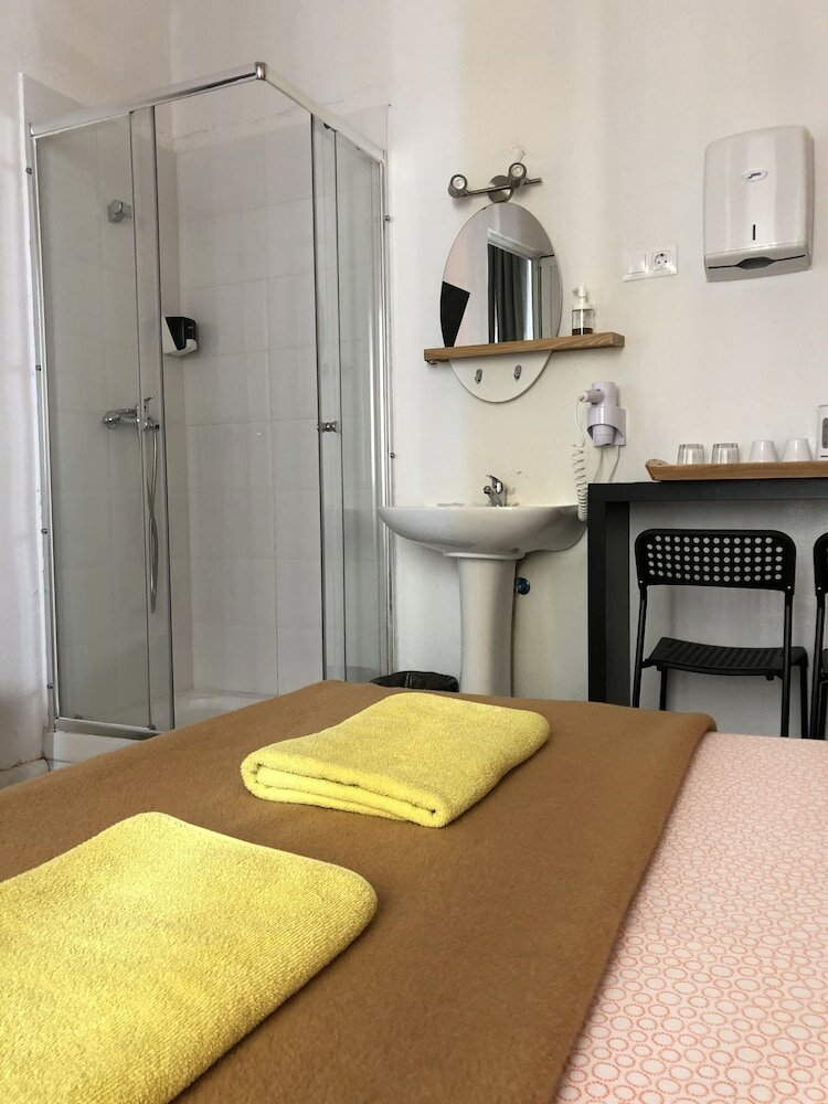 Фото Hostal Plaza Luna