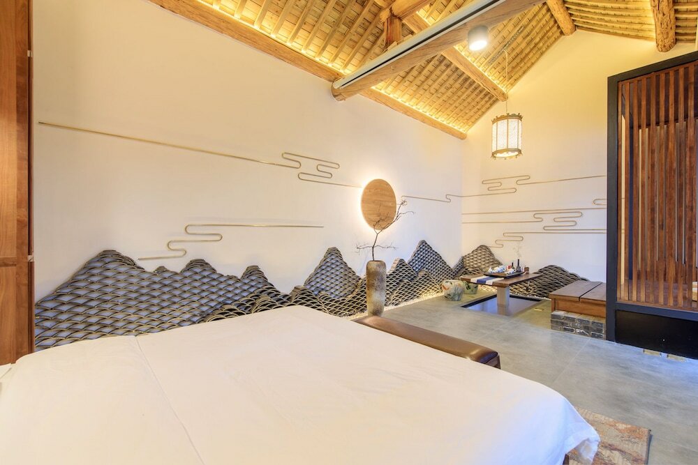 Фото Isvara Flowing Ocean Guesthouse