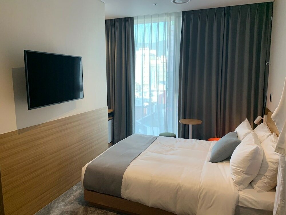 Фото Kt&g Sangsang Madang Busan Stay - Hostel