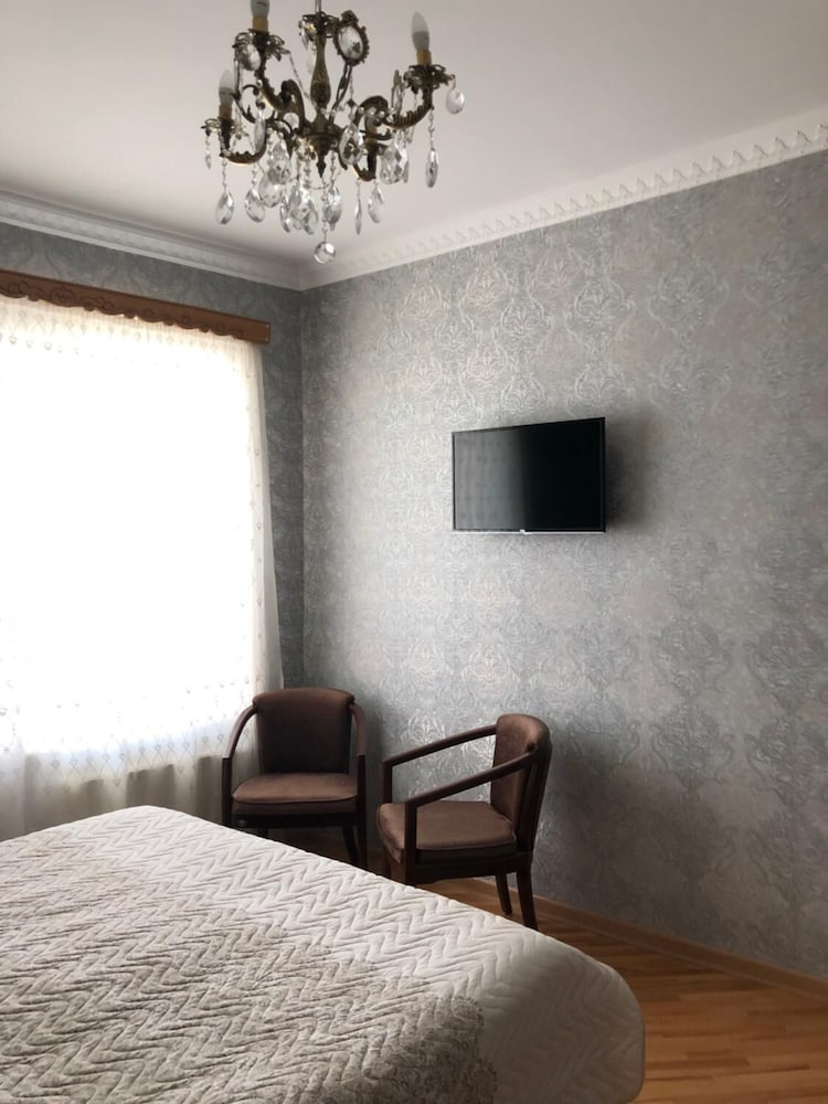 Фото Guest House TasuNia