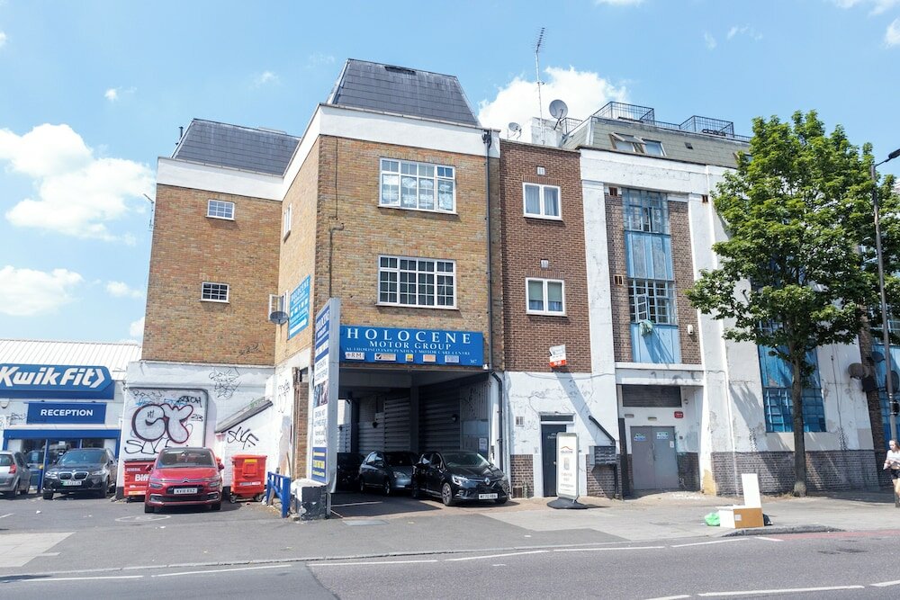 Фото отеля 1