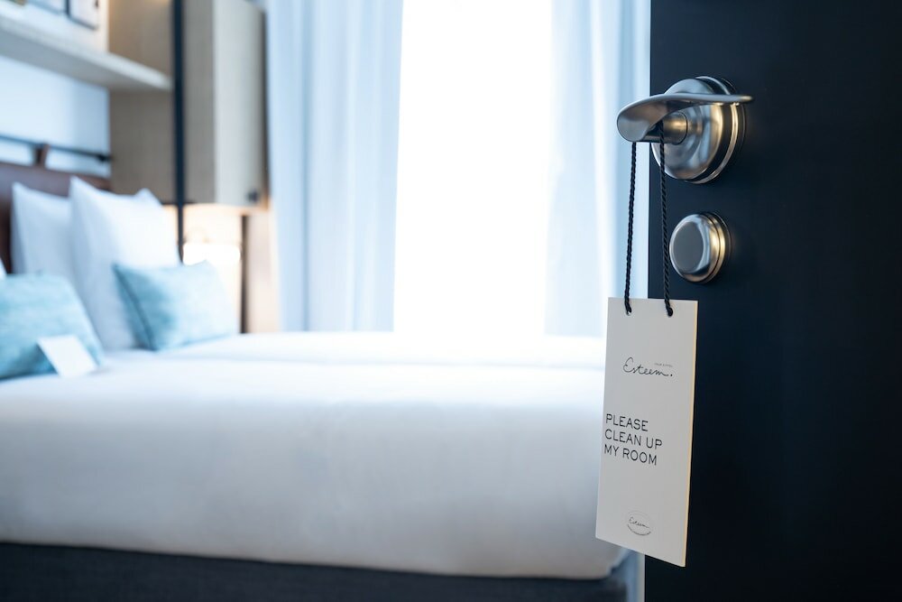 Фото Hotel Esteem Tour Eiffel