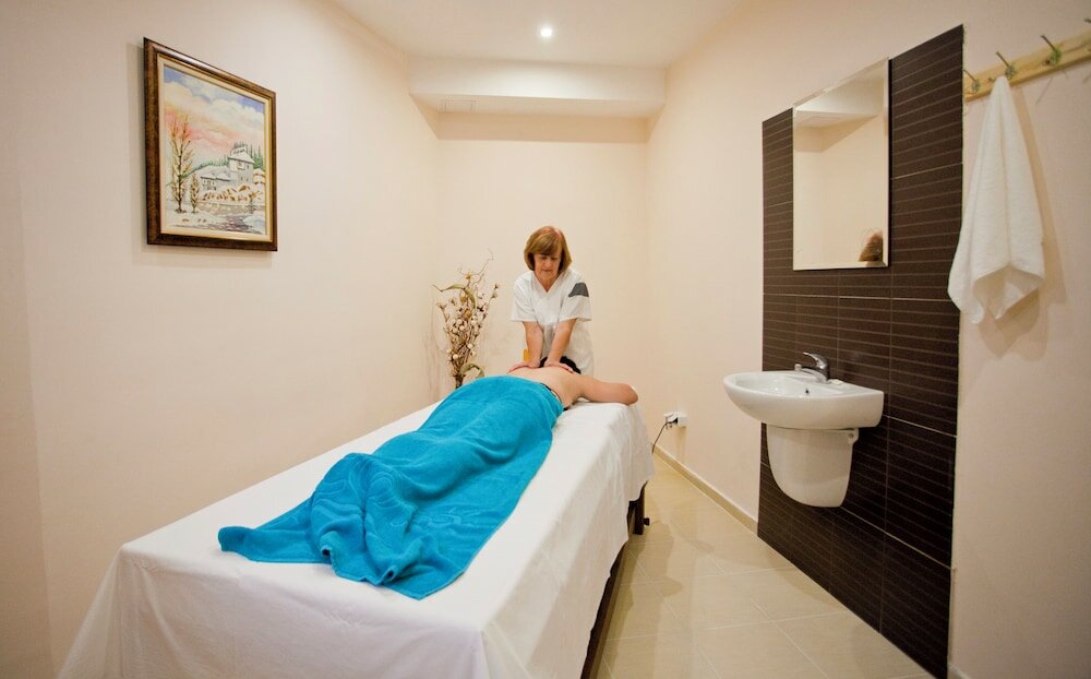 Фото Hotel Coop Rozhen